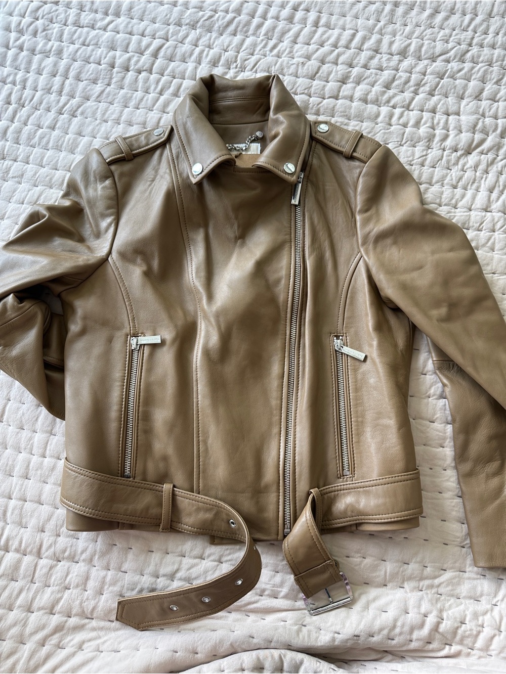 Michael Kors Women's Belted Leather Moto Coat Husk L NWT $480 - Picture 14 of 16